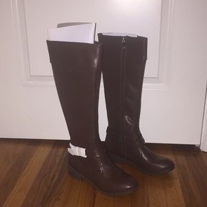 New brown boots